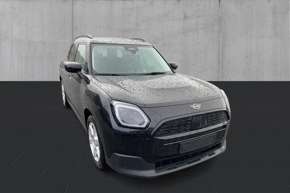MINI Countryman E Classic Trim M 5d