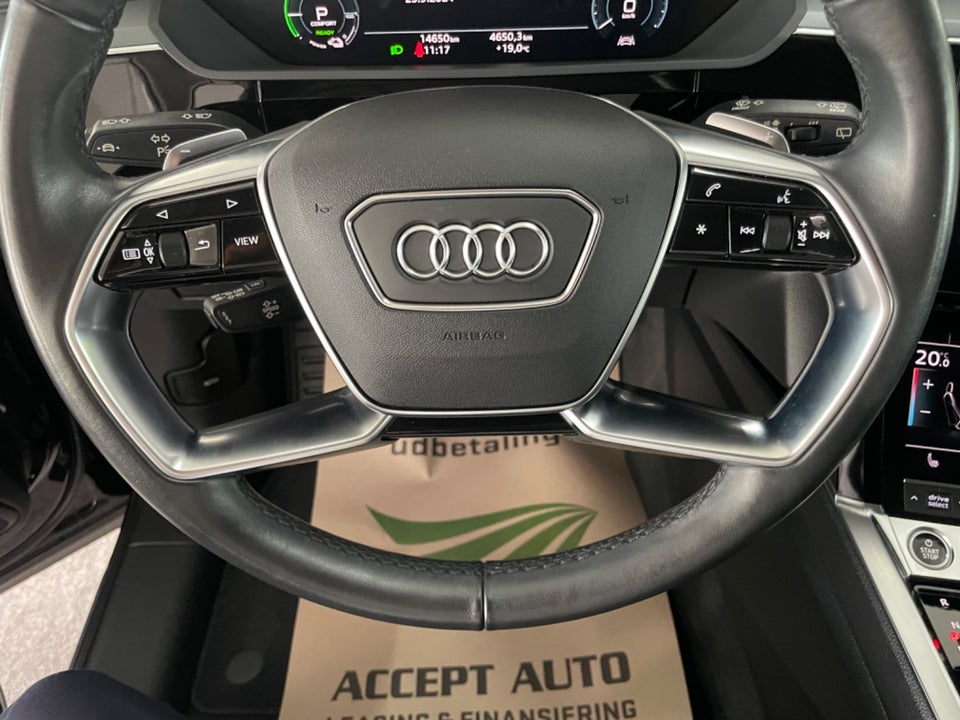 Audi e-tron 50 quattro 5d