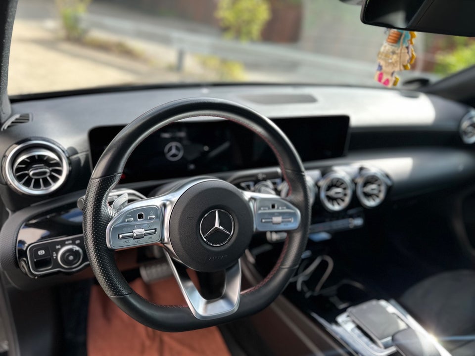 Mercedes A220 2,0 AMG Line aut. 4Matic 5d