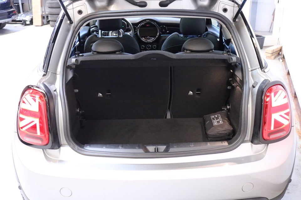MINI Cooper SE Edition Premium Plus 3d