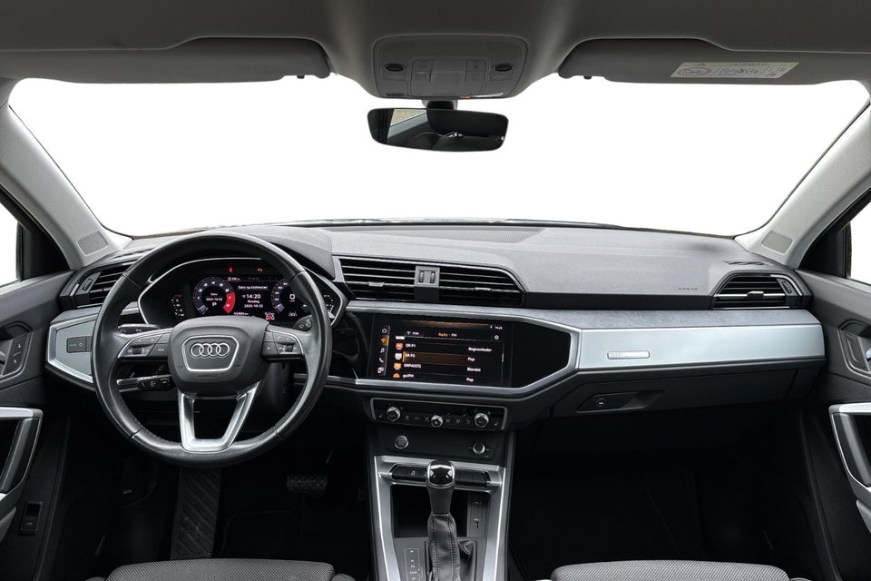 Audi Q3 35 TFSi Advanced Prestige S-tr. 5d