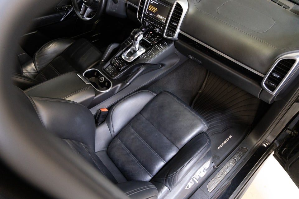 Porsche Cayenne S 4,2 D Tiptr. Van 5d