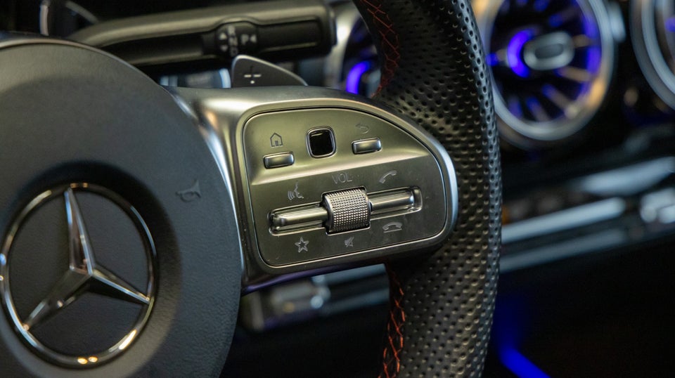 Mercedes EQA300 AMG Line 4Matic 5d