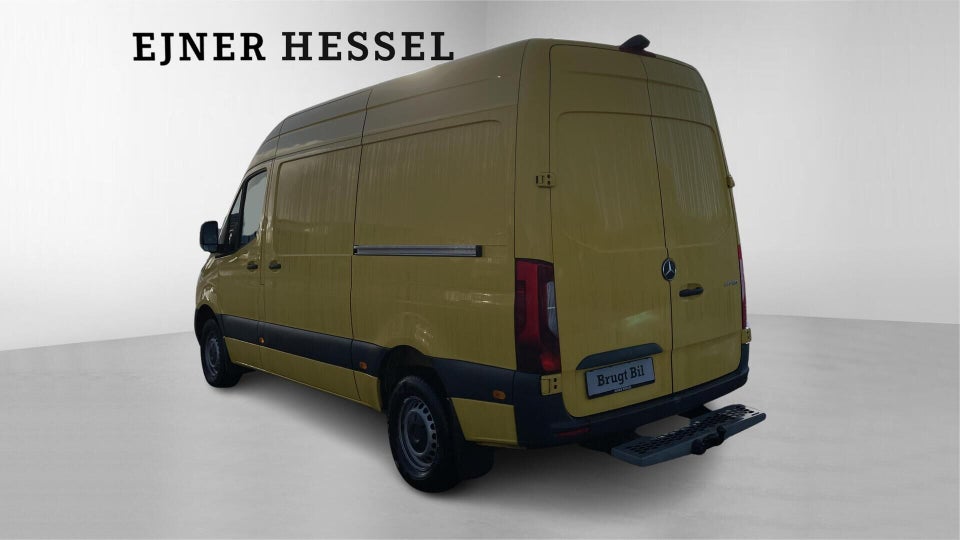 Mercedes Sprinter 317 2,0 CDi A2 Kassevogn aut. RWD