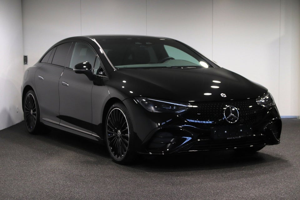 Mercedes EQE300 AMG Line Premium Plus 4d