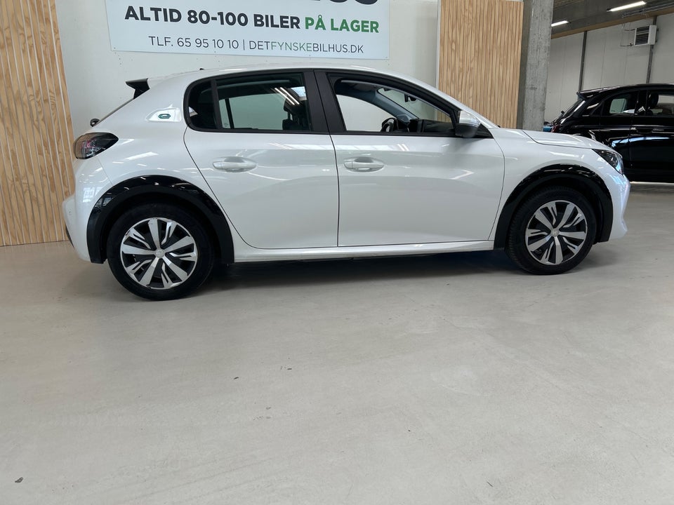 Peugeot e-208 50 Active Van 5d