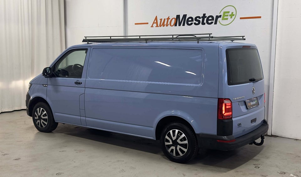 VW Transporter 2,0 TDi 150 Kassevogn lang
