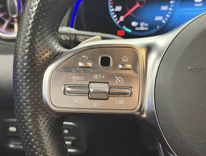 Mercedes EQB250+ Electric Art 5d