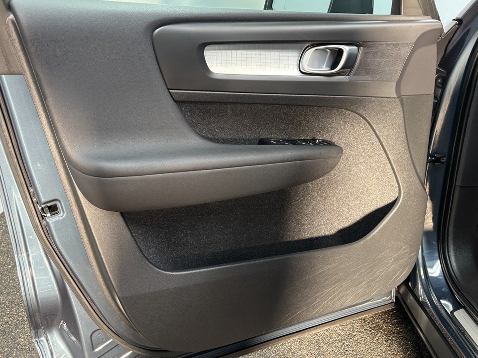 Volvo XC40 1,5 T4 ReCharge Inscription X aut. 5d