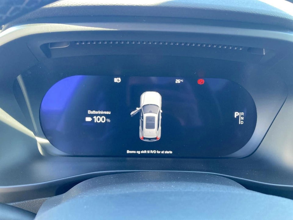 Volvo EX40 Extended Range Black Edition 5d