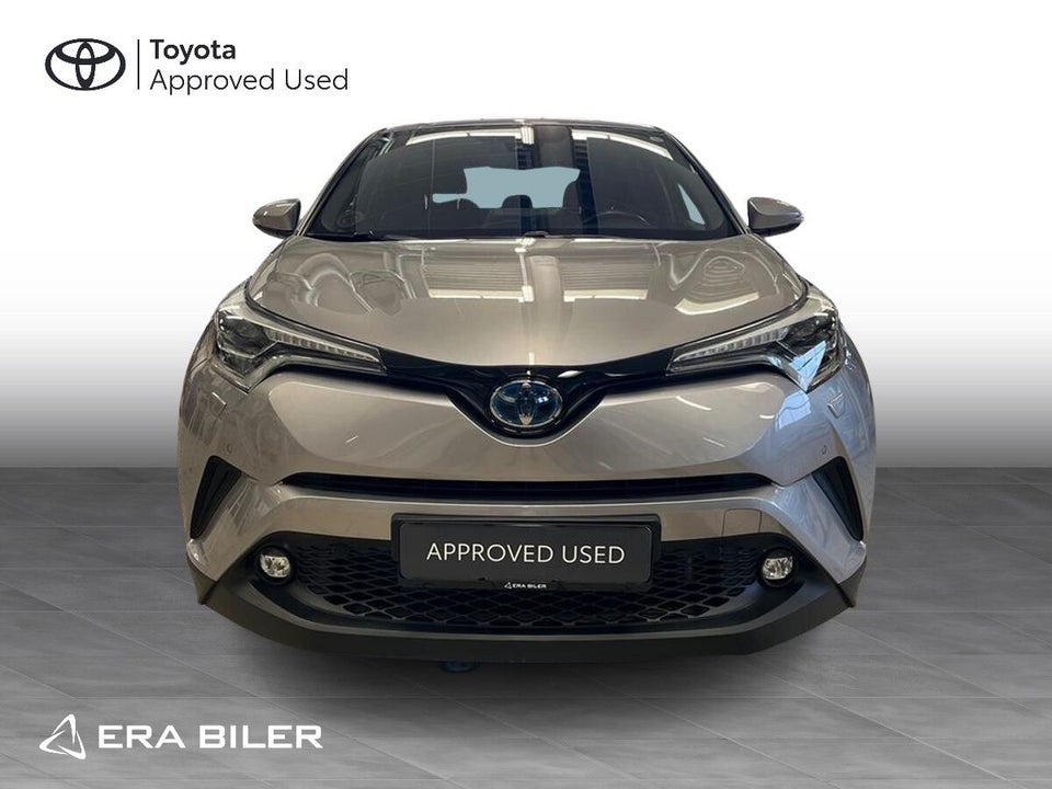 Toyota C-HR 1,8 Hybrid Premium Selected CVT 5d