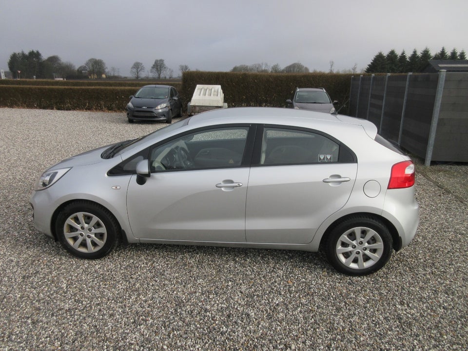 Kia Rio 1,2 CVVT Style+ 5d