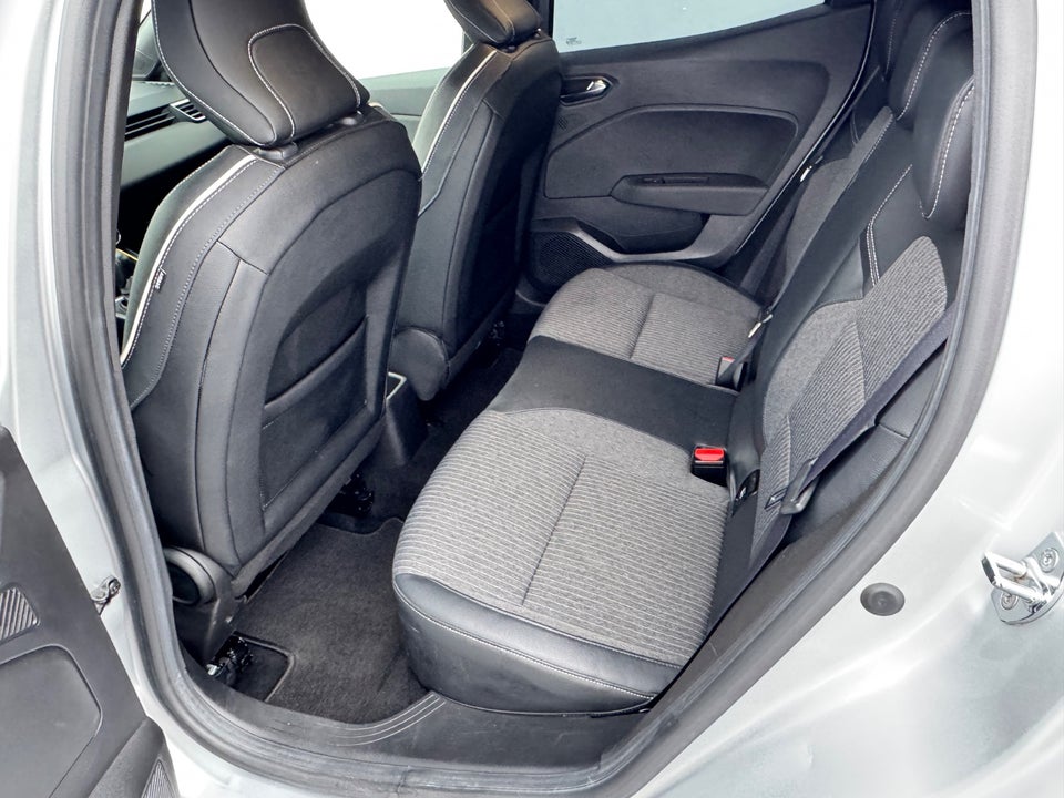 Renault Clio V 1,0 TCe 90 Intens X-tr. 5d