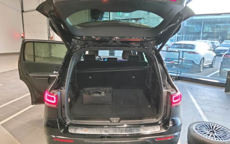 Mercedes EQB350 Progressive 4Matic 7prs 5d