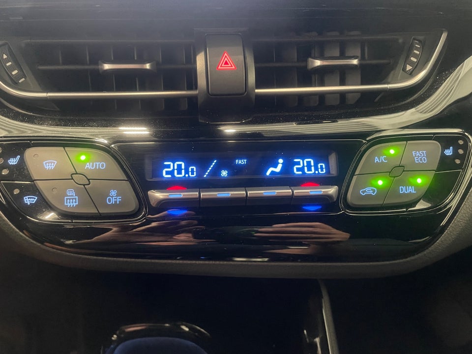 Toyota C-HR 1,8 Hybrid C-HIC Smart CVT 5d