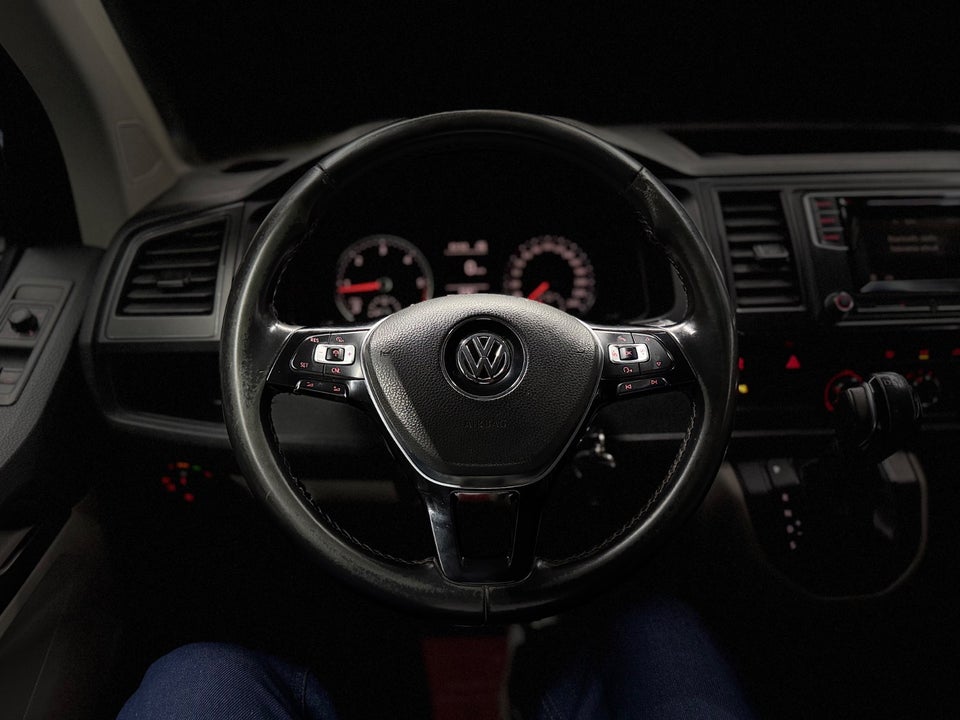 VW Transporter 2,0 TDi 150 Kassevogn DSG lang