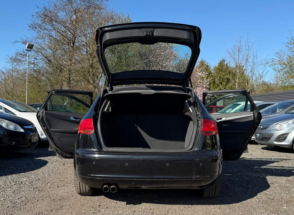 Audi A3 1,8 TFSi Ambiente Sportback 5d