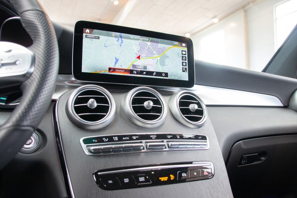 Mercedes GLC300 e 2,0 AMG Line aut. 4Matic 5d