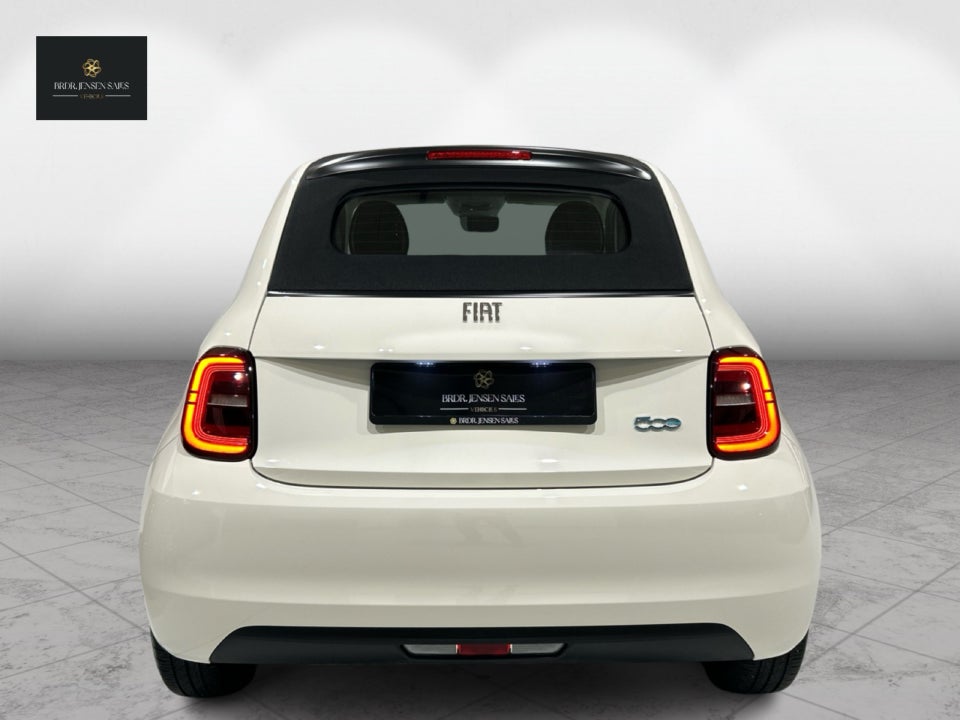 Fiat 500e 42 Icon Cabrio 2d