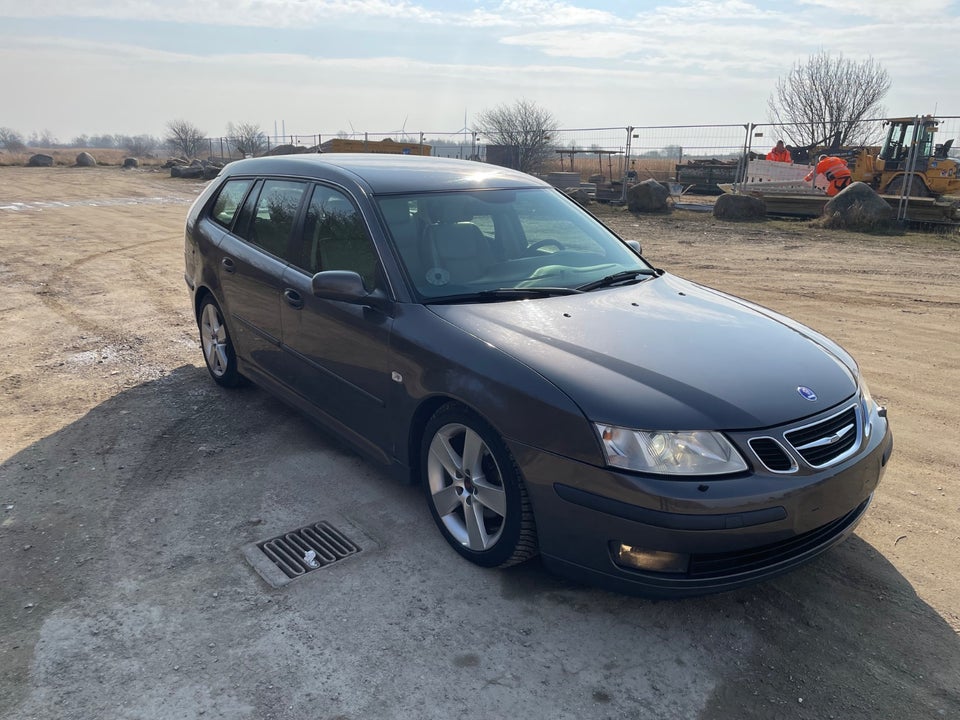 Saab 9-3 1,8 t Linear SportCombi aut. Hirsch 5d