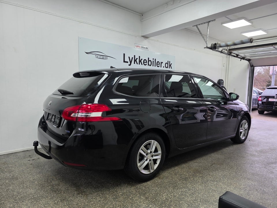 Peugeot 308 1,6 BlueHDi 120 Active SW 5d