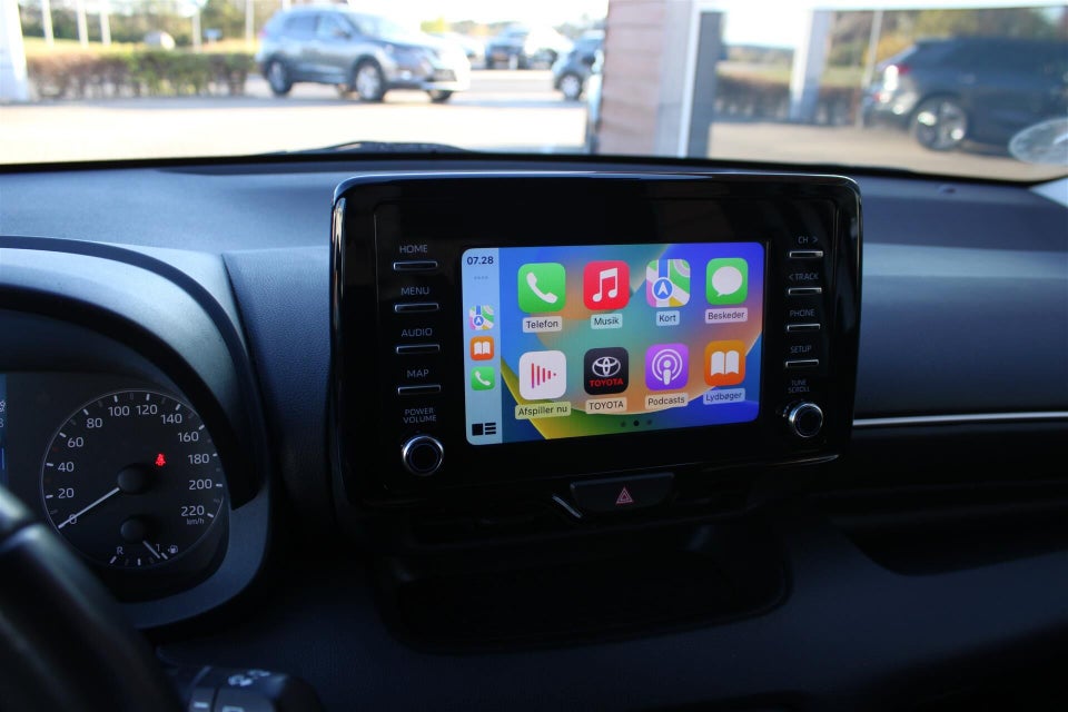 Toyota Yaris 1,5 Hybrid H3 e-CVT 5d