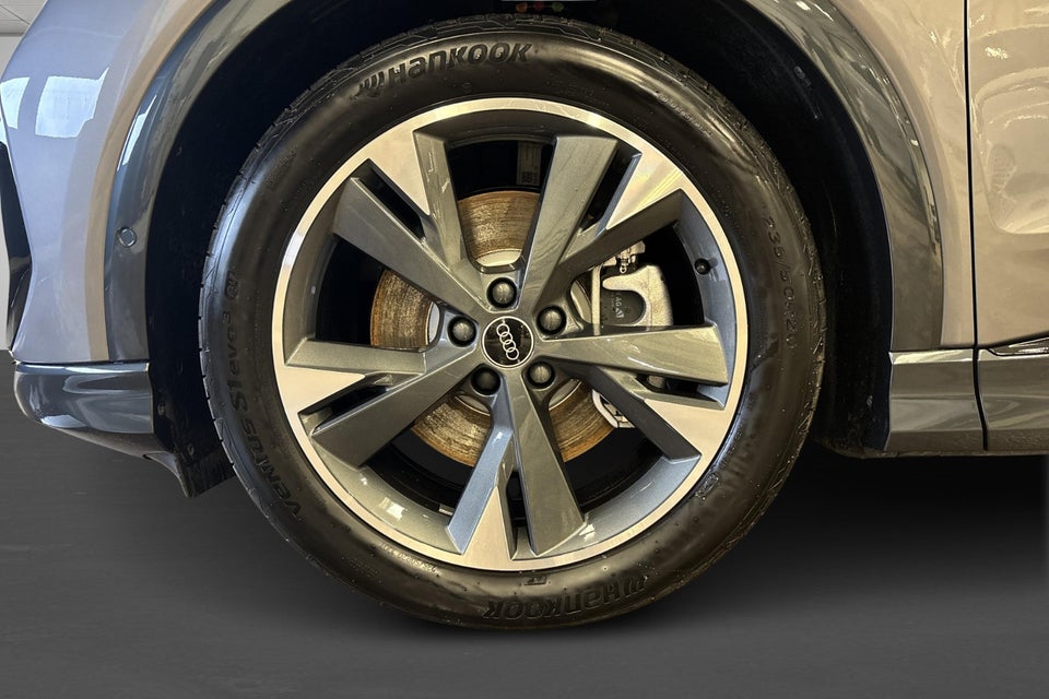 Audi Q4 e-tron 45 Ultra quattro 5d