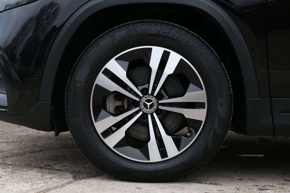 Mercedes EQA250 AMG Line 5d