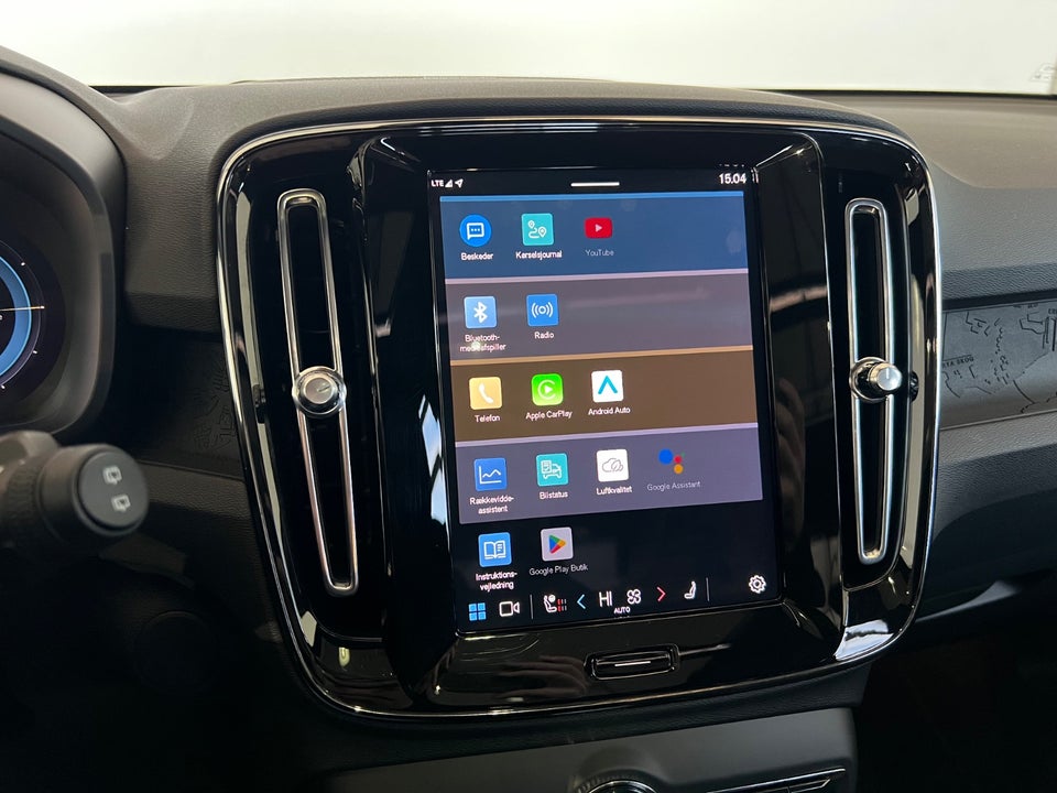 Volvo XC40 ReCharge Extended Range Ultra Dark 5d