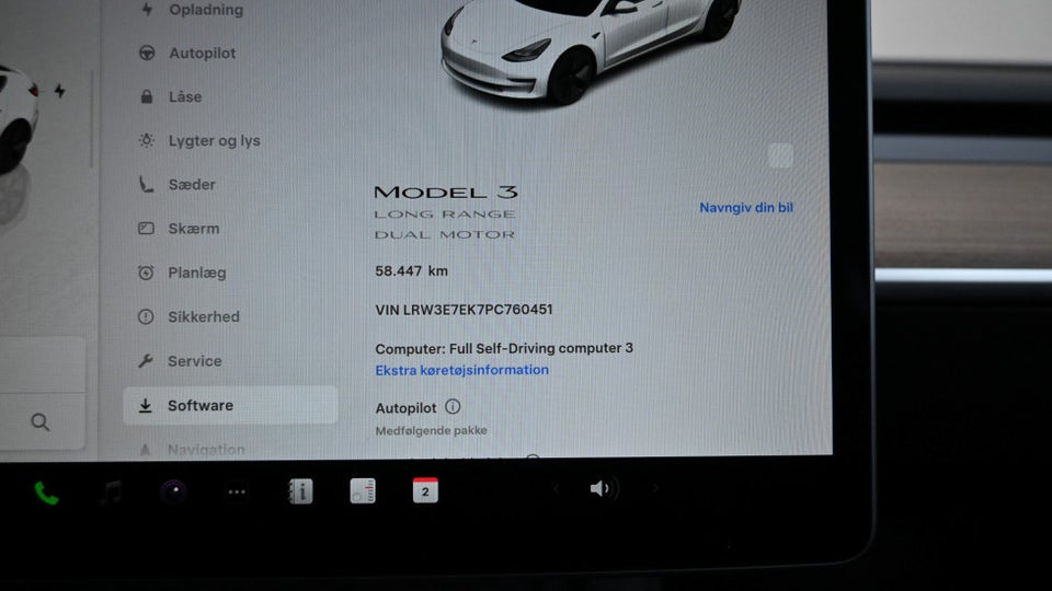 Tesla Model 3 Long Range AWD 4d