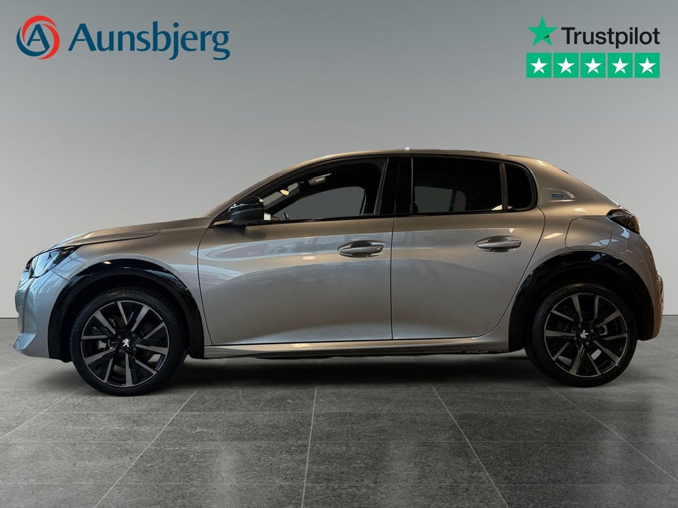 Peugeot e-208 50 GT 5d