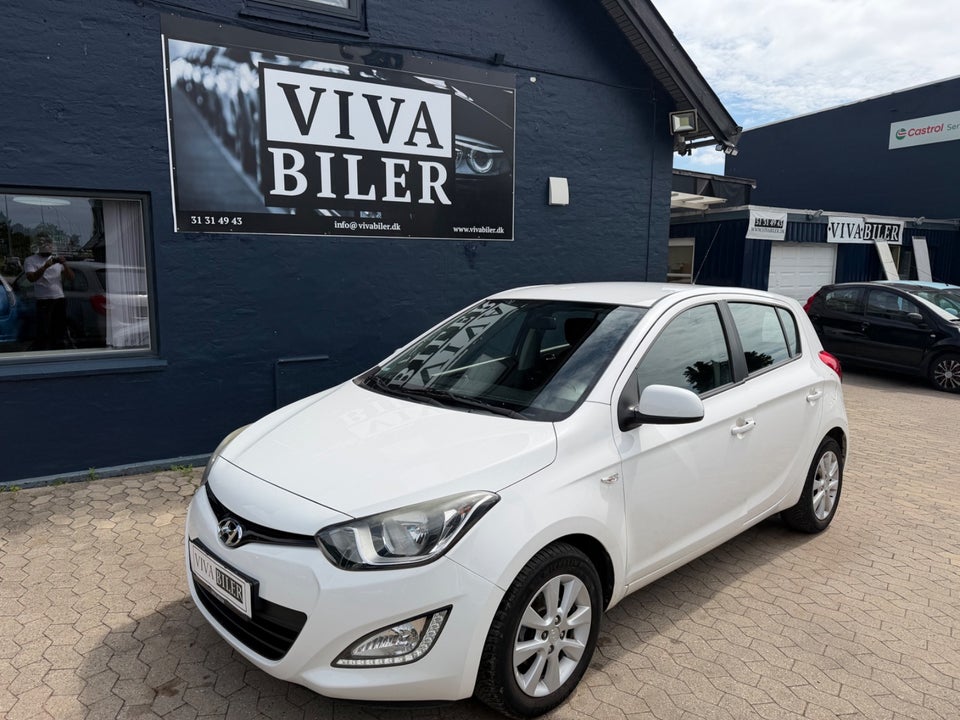 Hyundai i20 1,25 Classic XTR 5d