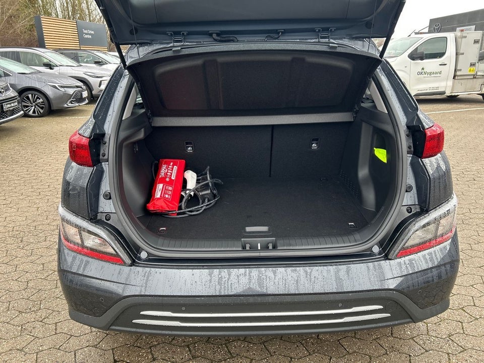 Hyundai Kona 39 EV Select 5d