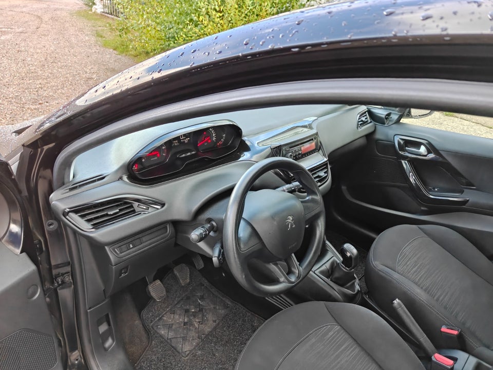 Peugeot 208 1,0 VTi Access Air 5d