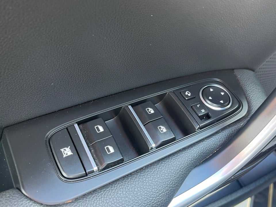 Kia XCeed 1,6 PHEV Upgrade DCT 5d