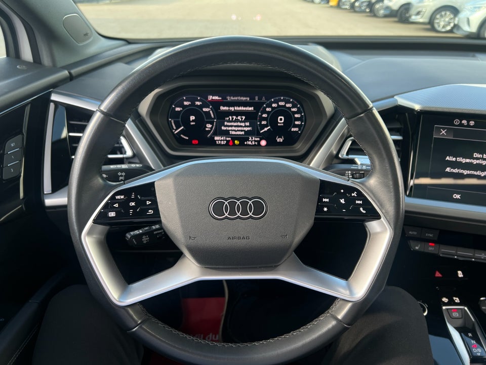 Audi Q4 e-tron 45 Progress quattro 5d