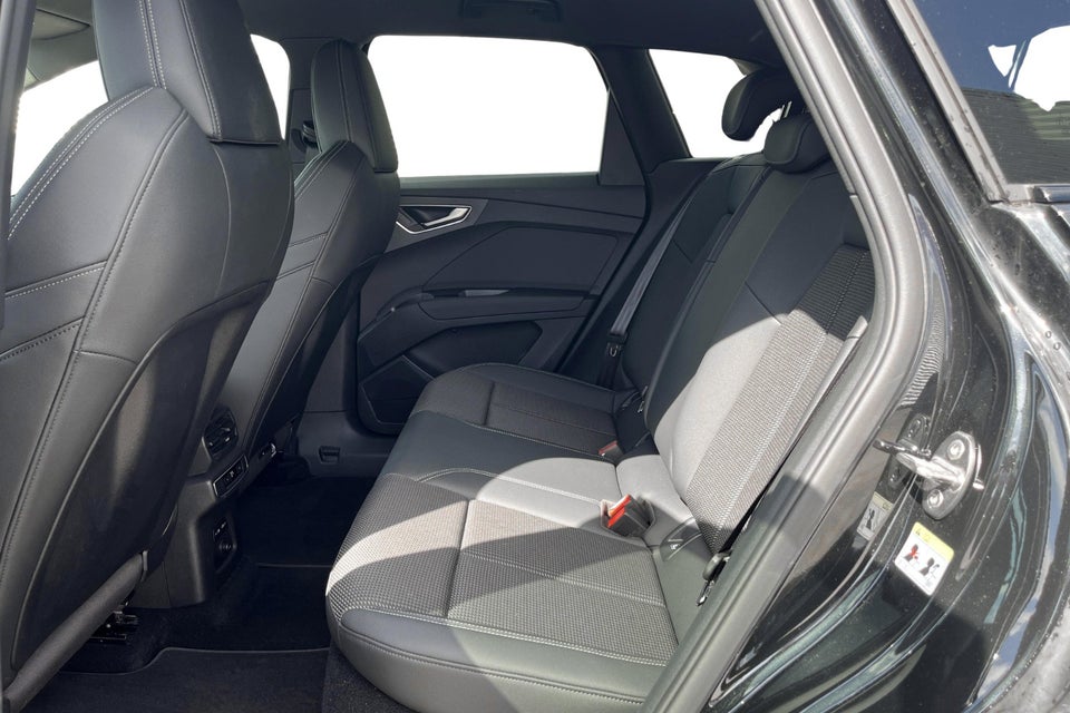Audi Q4 e-tron 50 Attitude quattro 5d