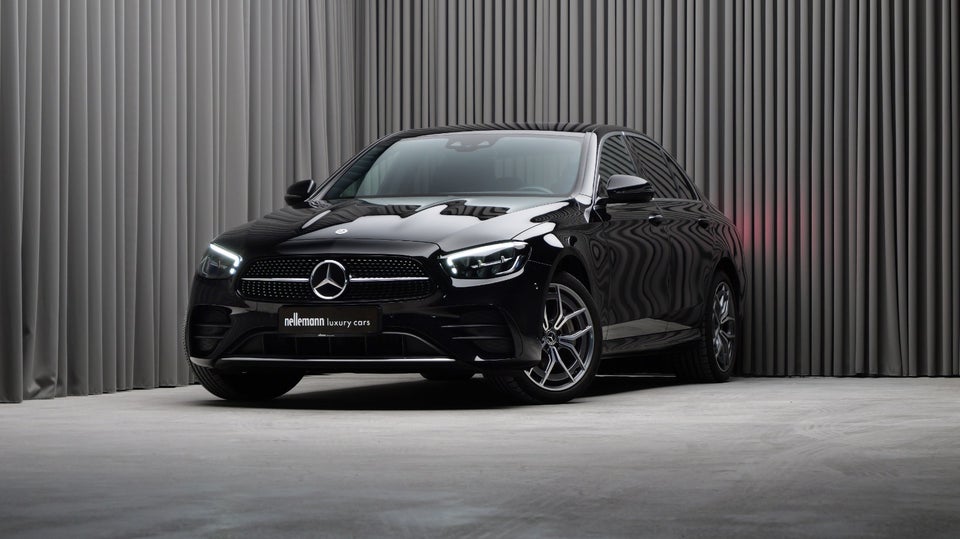 Mercedes E300 e 2,0 AMG Line aut. 4Matic 4d