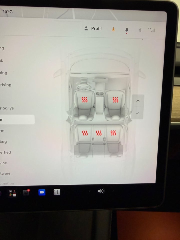Tesla Model Y Long Range AWD 5d