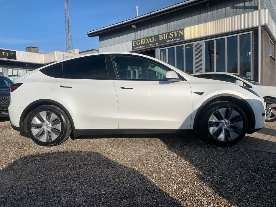 Tesla Model Y Long Range RWD 5d