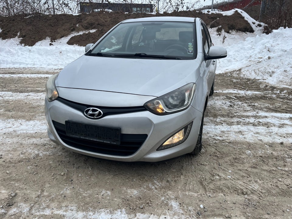 Hyundai i20 1,25 Comfort 5d