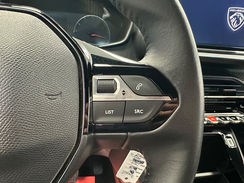 Peugeot 2008 1,2 PureTech 100 Active 5d