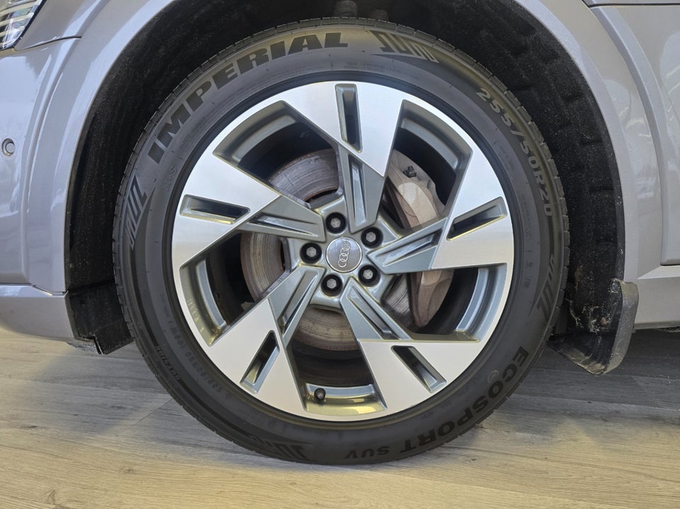 Audi e-tron 55 Advanced quattro 5d