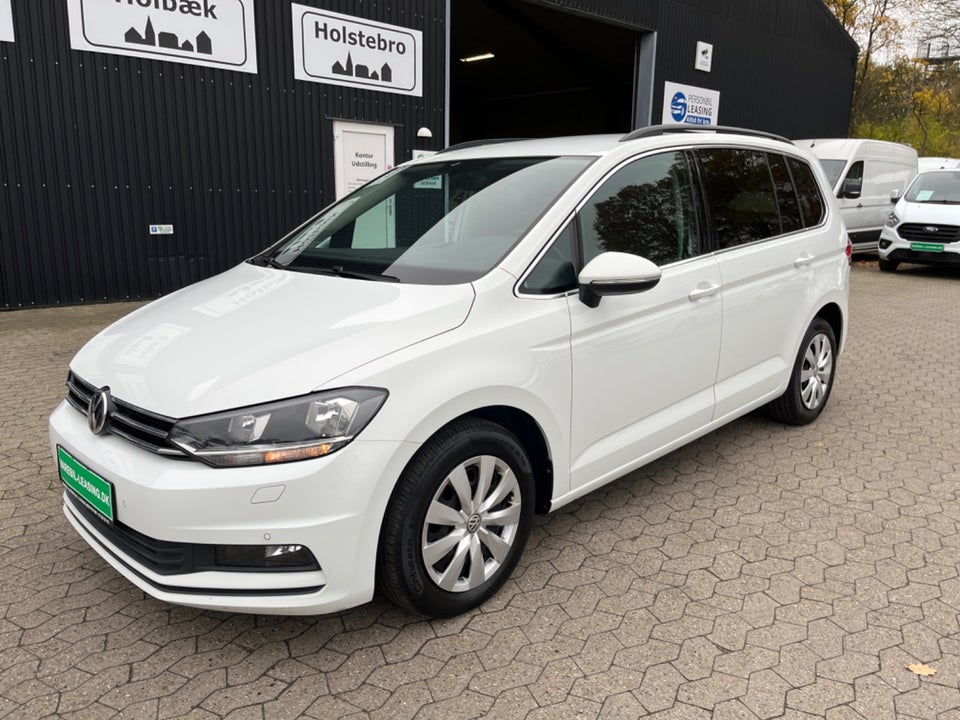 VW Touran 2,0 TDi 115 Highline DSG Van 5d