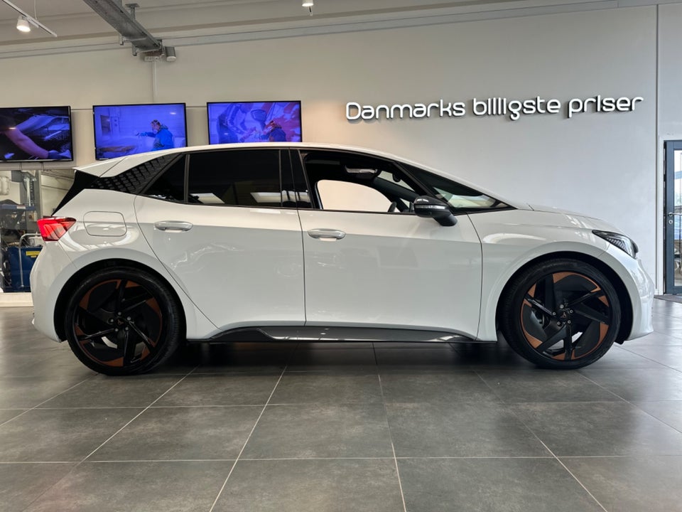 Cupra Born 58 Dinamica Pack High 5d