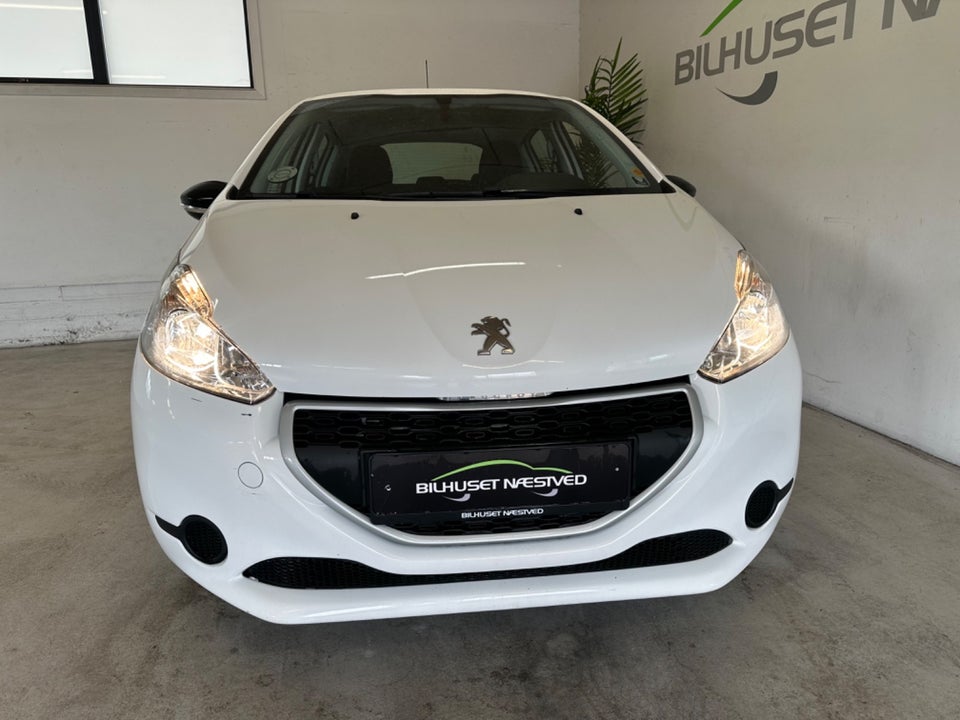 Peugeot 208 1,0 VTi Active+ 5d