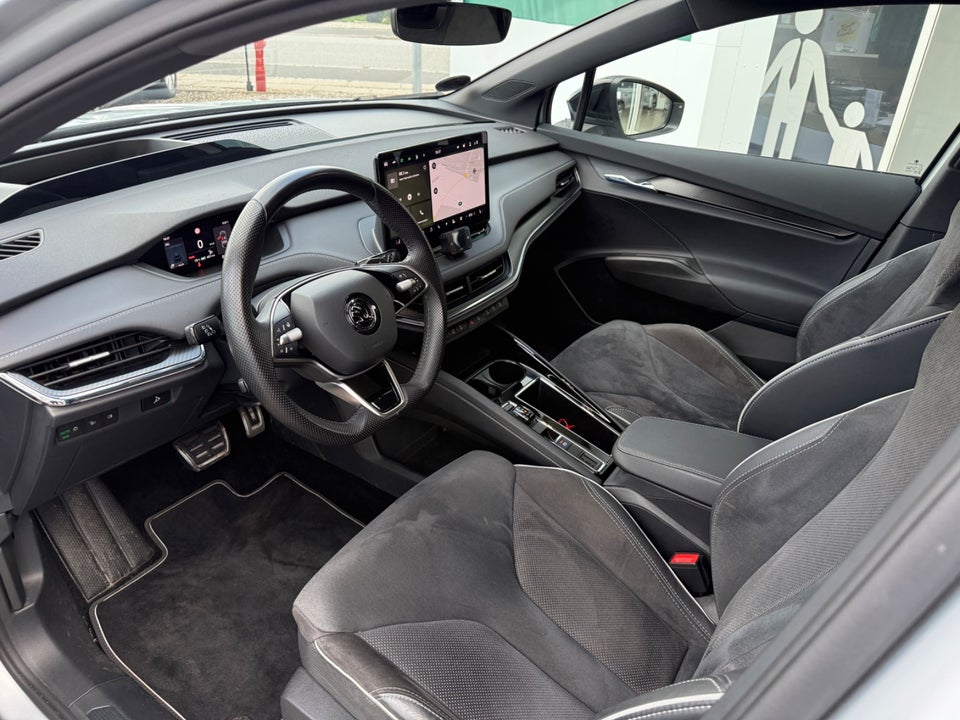 Skoda Enyaq 85 iV Sportline Advanced 5d