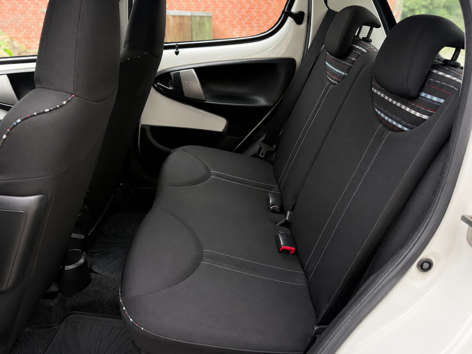Citroën C1 1,0i Exclusive 5d