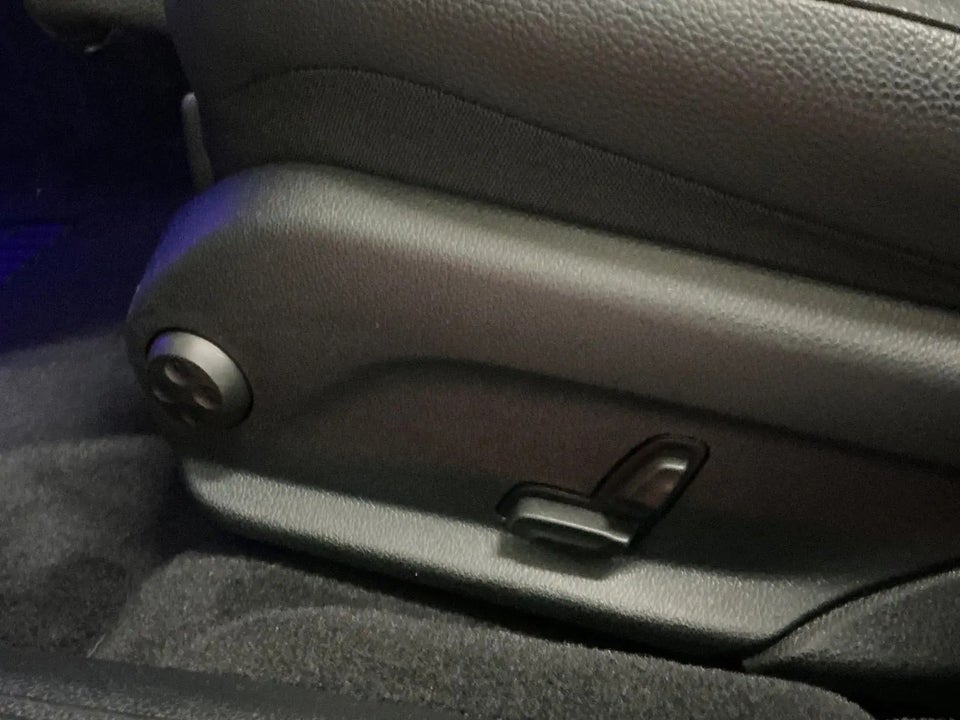 Mercedes E300 de 2,0 stc. aut. 4Matic 5d