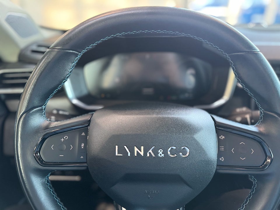 Lynk & Co 01 1,5 PHEV 5d
